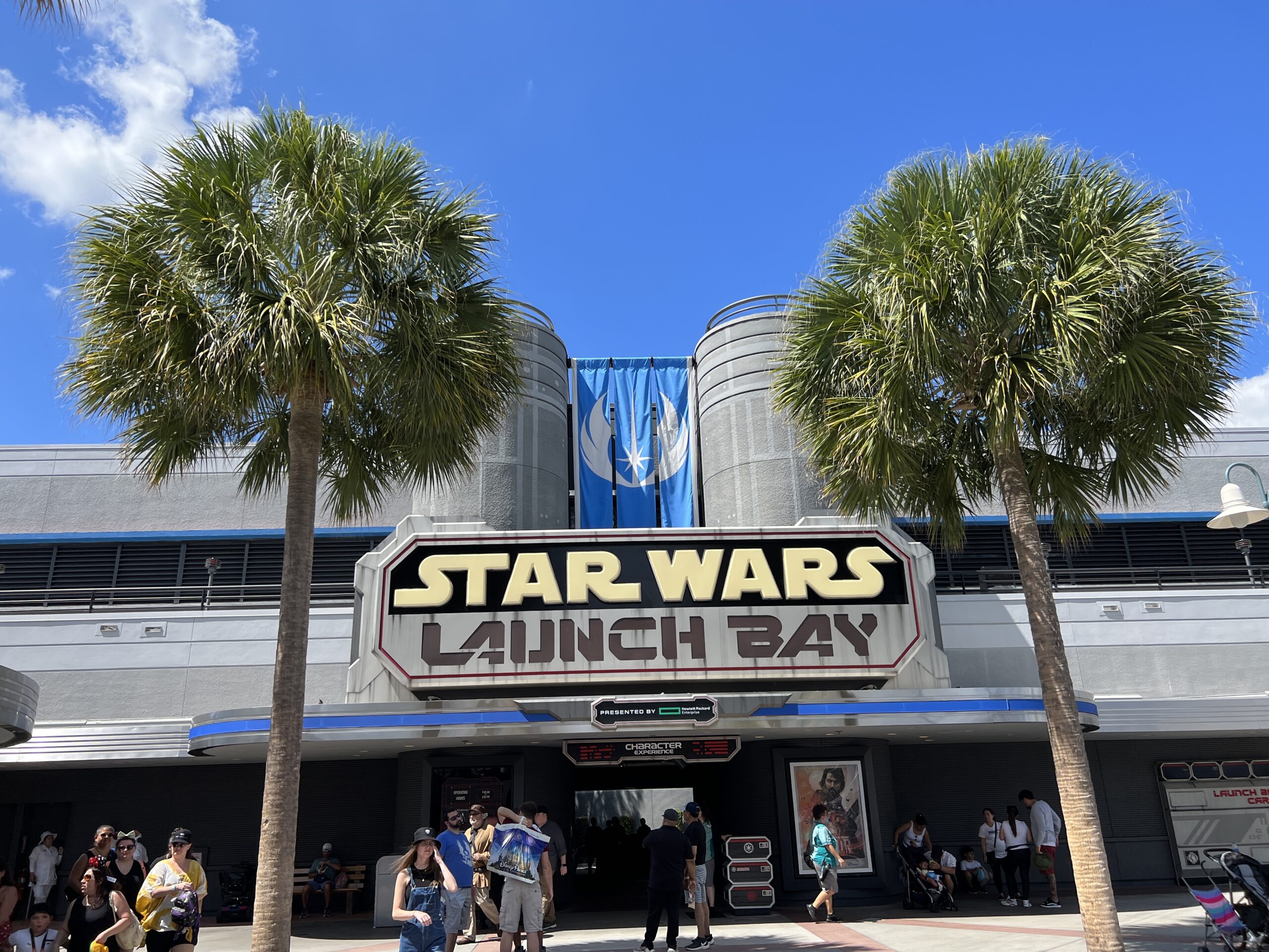 Ten Second Tip: Star Wars Launch Bay, Part One - Disney Over 50