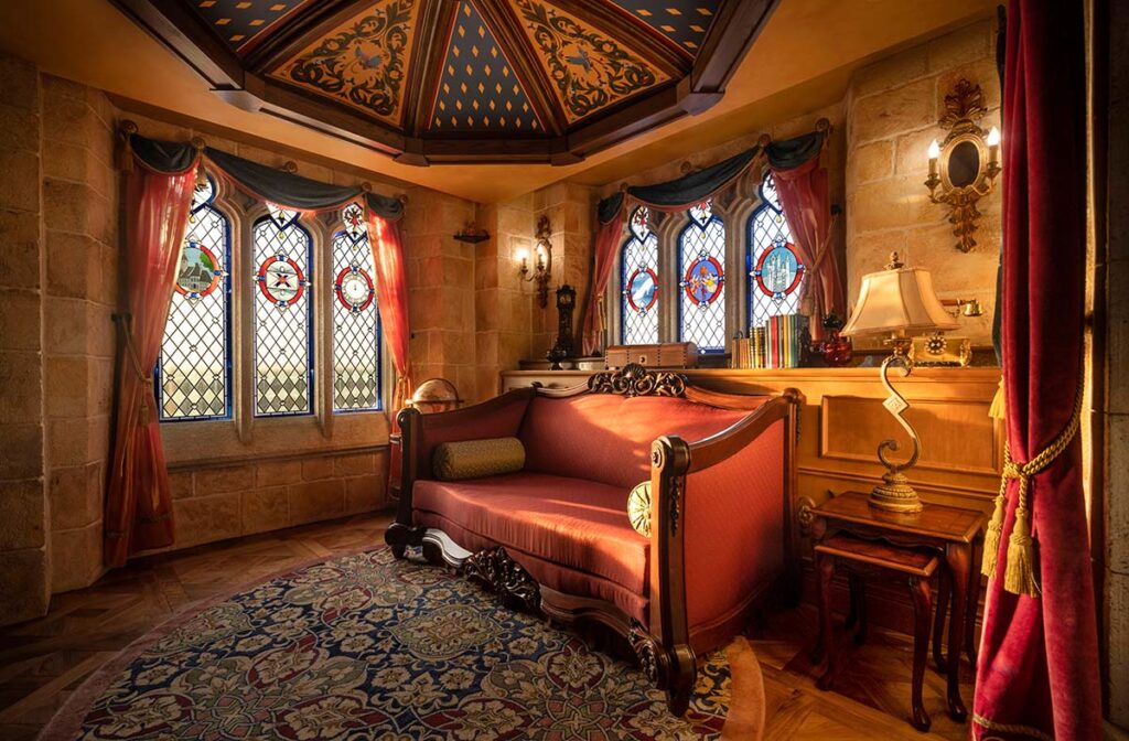 Sunday Savings Series: Win a Night in the Cinderella Castle Suite AND ...