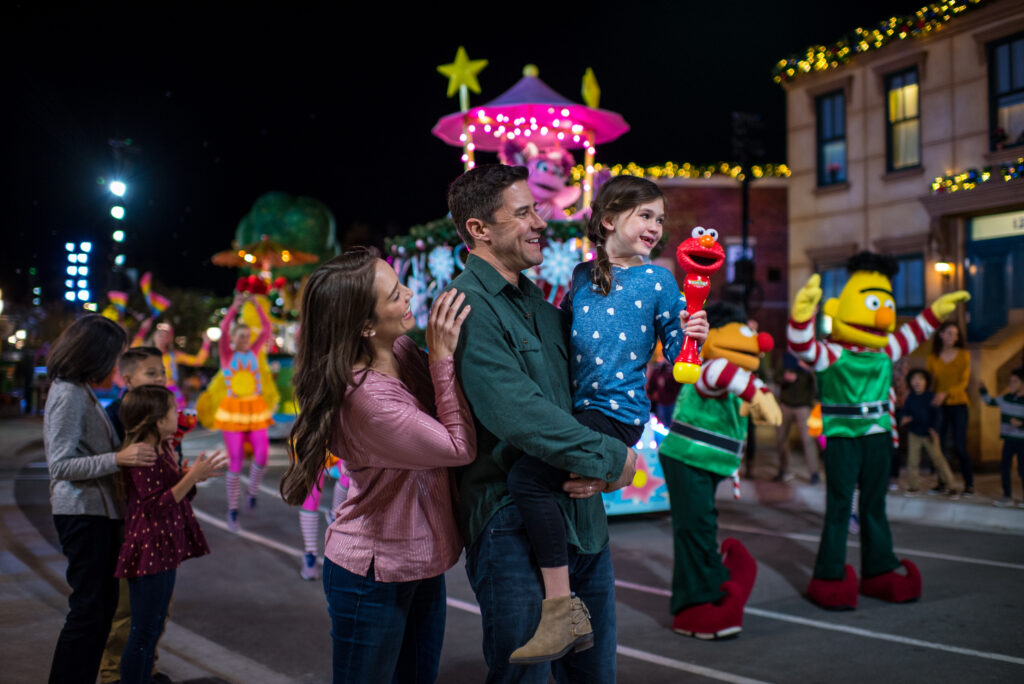 The 2024 Holidays Outside of Walt Disney World SeaWorld Christmas